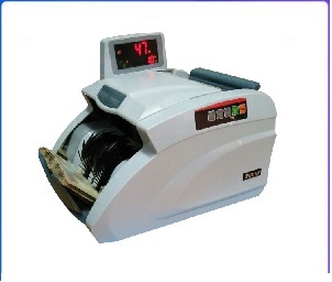 Máy đếm tiền GLORY GFS 8686 trang bị nhiều mắt led,mắt cảm biến ,tia tử ngoại giúp nhận biết và phân loại tiền giả siêu chính sác Máy đếm tiền GLORY GFS 8686 trang bị nhiều mắt led,mắt cảm biến ,tia tử ngoại giúp nhận biết và phân loại tiền giả siêu chính sác