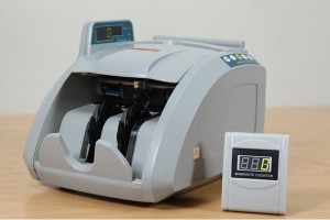 Máy đếm tiền SILICON MC 8600